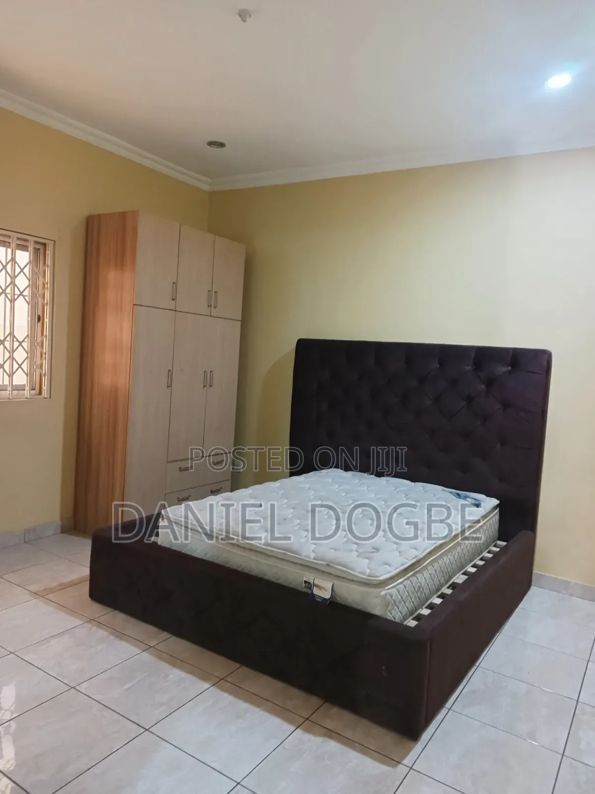 7bdrm House in Etordan, Boundary Road Area for rent