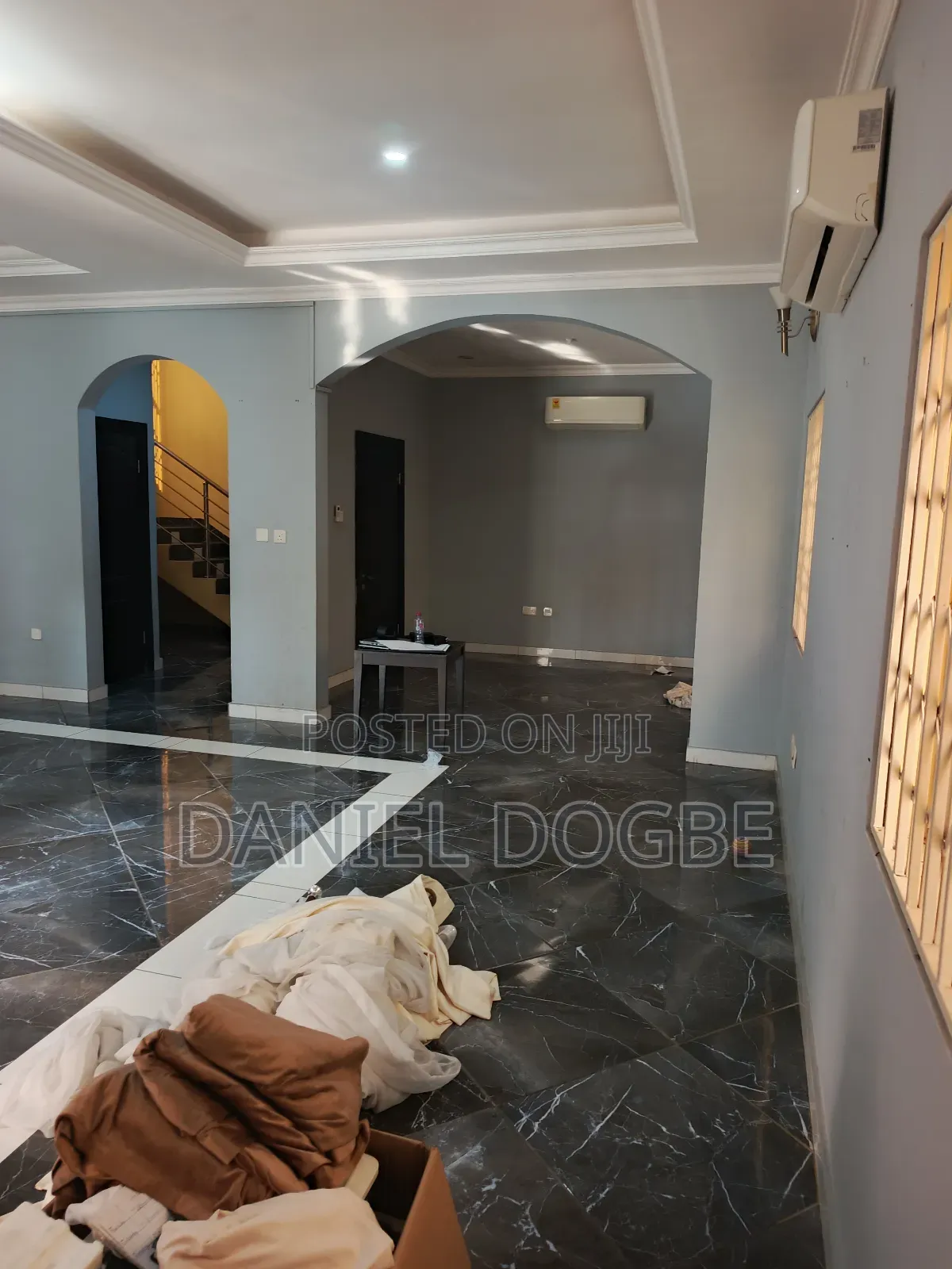 7bdrm House in Etordan, Boundary Road Area for rent