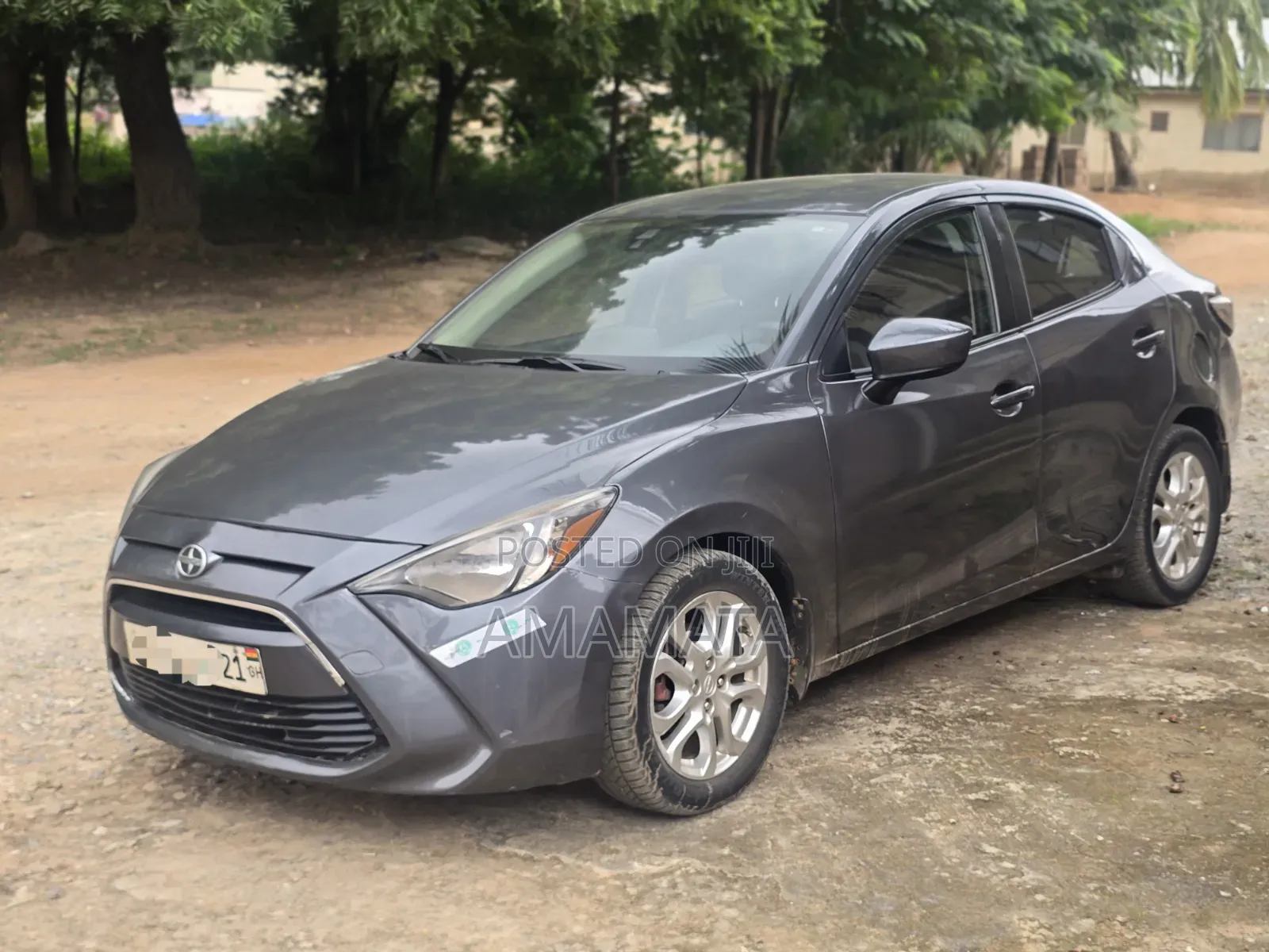 Toyota Yaris iA 1.5 FWD 2016 Gray