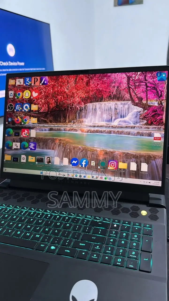 Laptop Alienware M18 R2 32GB Intel Core i9 SSD 1T