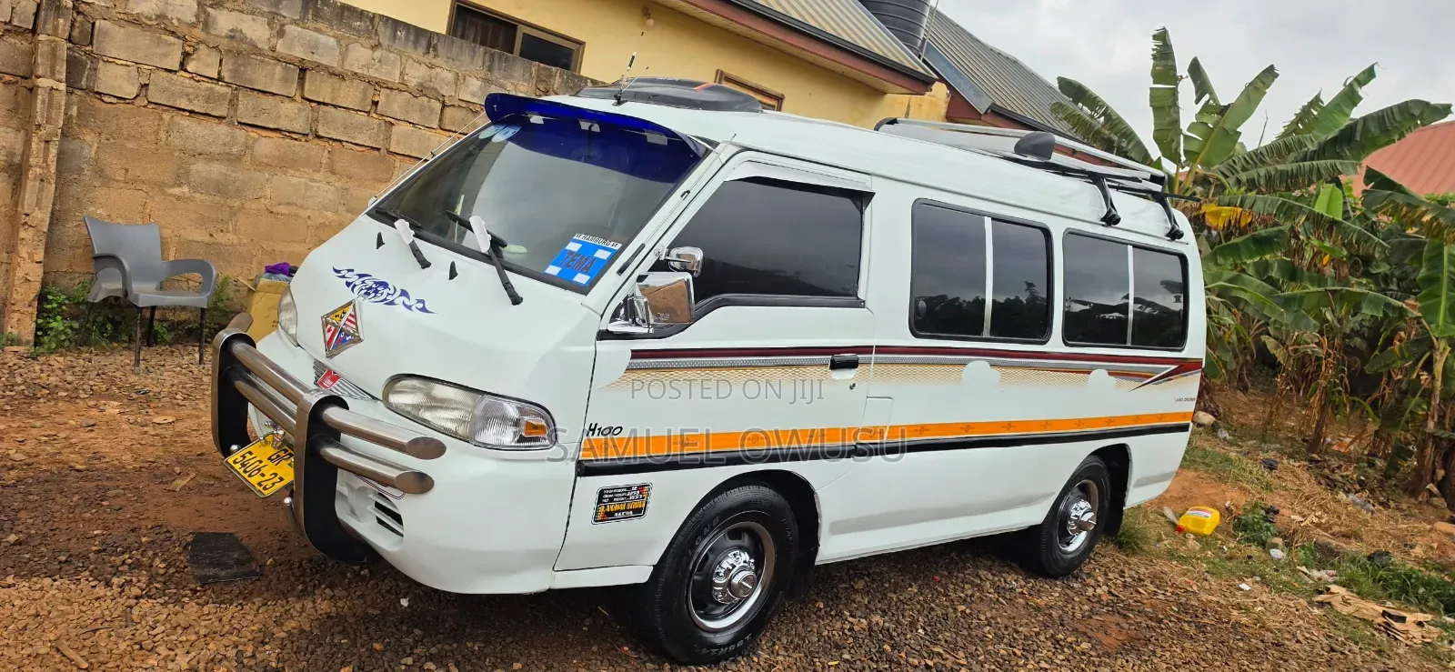 Hyundai H-100 2004 White