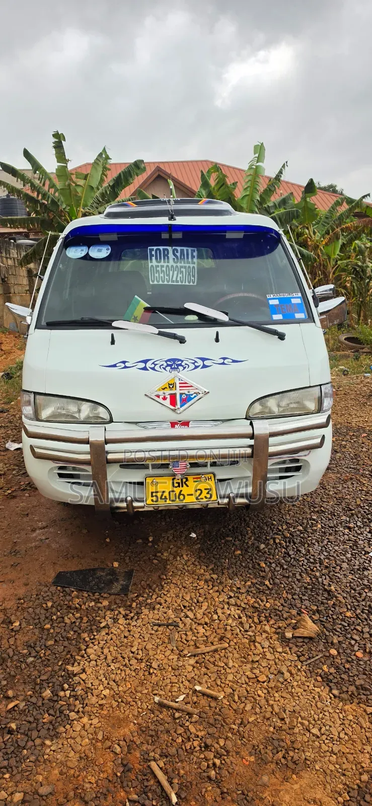 Hyundai H-100 2004 White