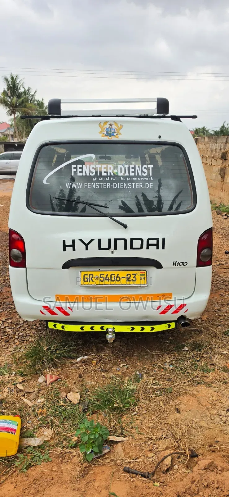 Hyundai H-100 2004 White