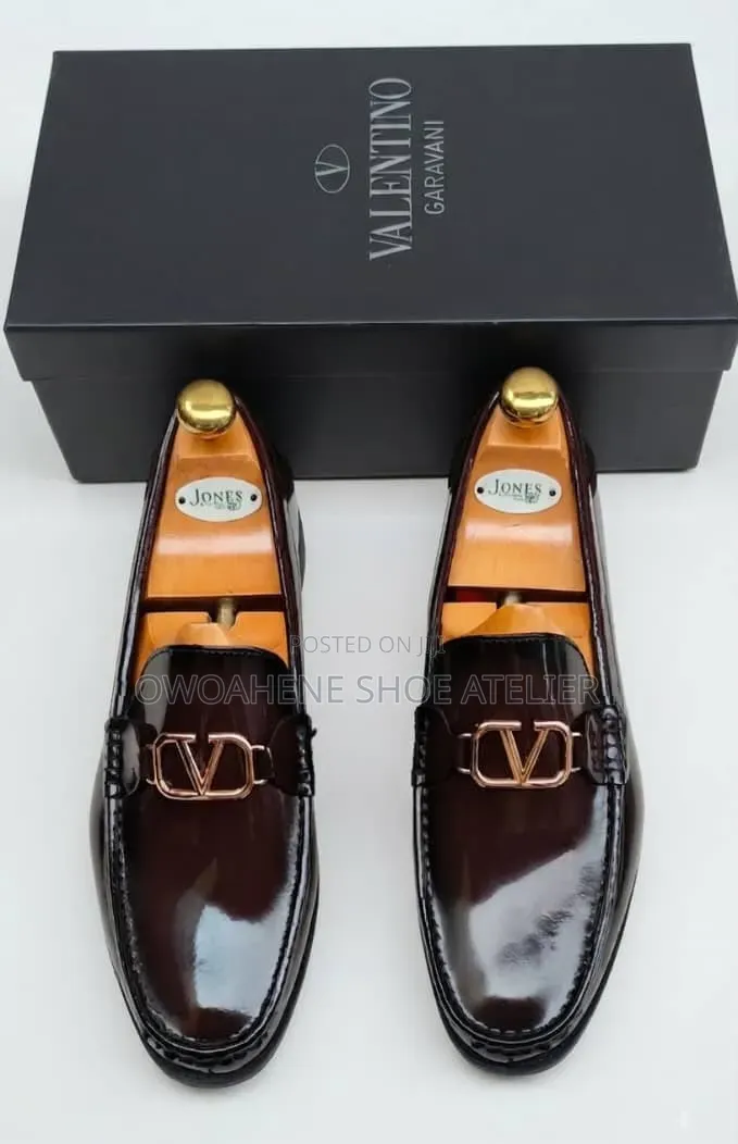 Valentino Garavani VLogo Signature Loafer