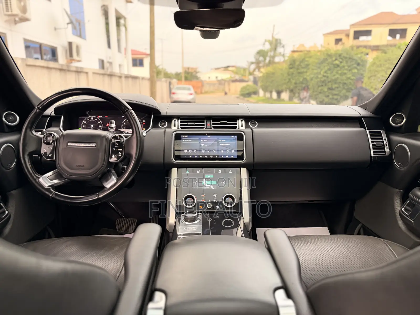 Land Rover Range Rover Vogue 2019 Black
