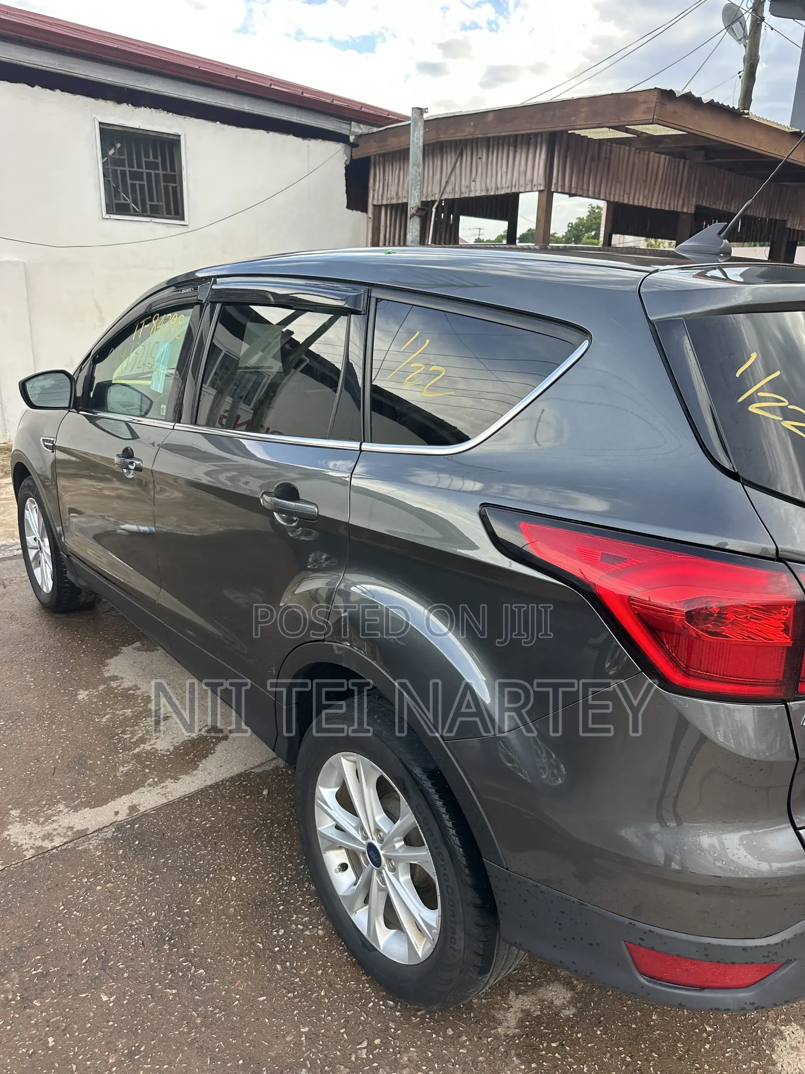 Ford Escape SE 4x4 2019 Gray