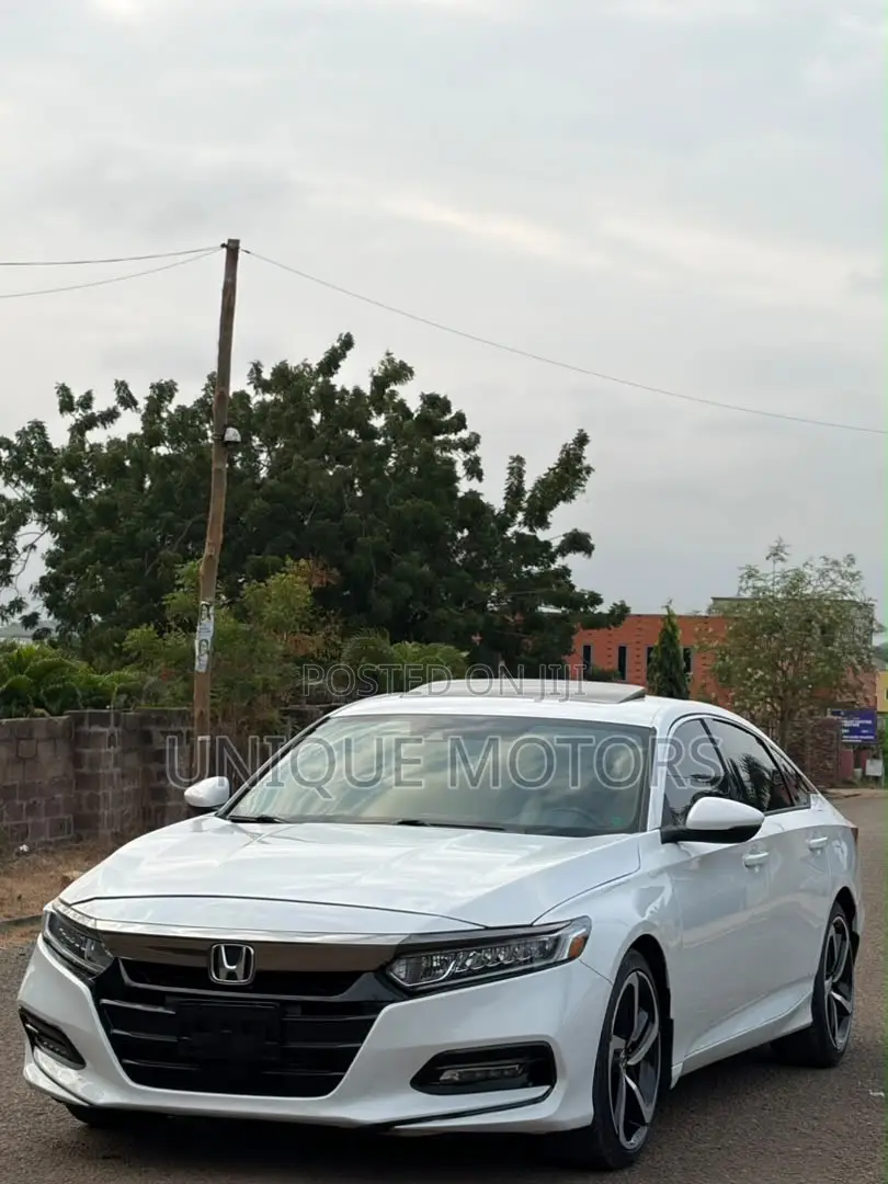 Honda Accord Sport 2018 White