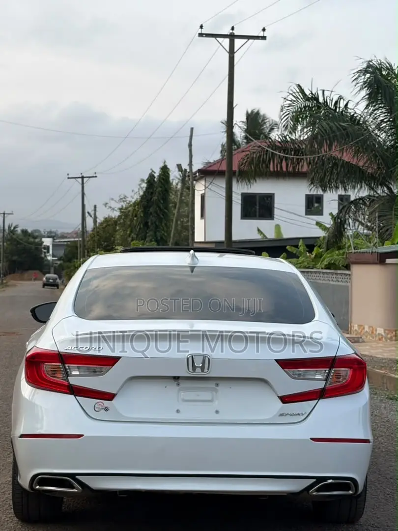 Honda Accord Sport 2018 White