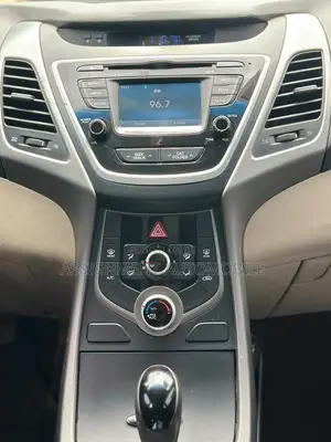 Hyundai Elantra 2016 Black