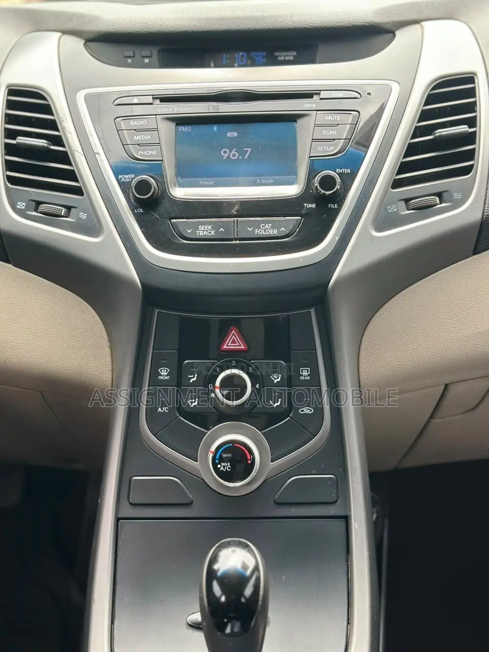 Hyundai Elantra 2016 Black