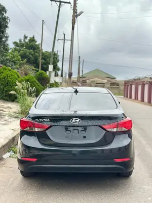 Hyundai Elantra 2016 Black