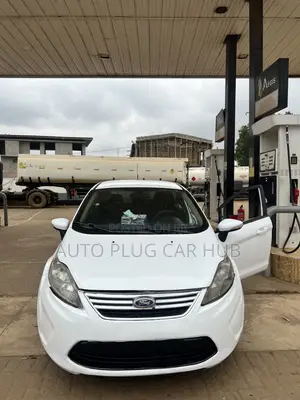 Ford Fiesta 2013 White
