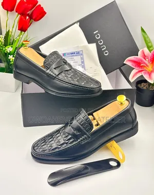 Gucci Men's Leather Classic Penny Loafers