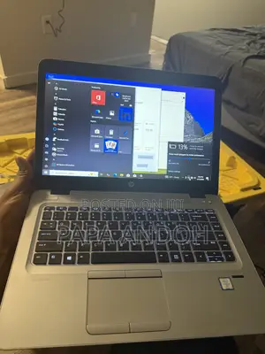 Laptop HP EliteBook 840 G5 8GB Intel Core i5 SSD 256GB