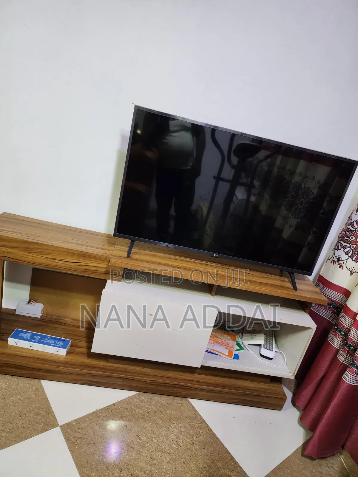 LG 43 Inch Smart TV