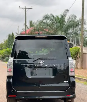 Toyota Voxy 2021 Black