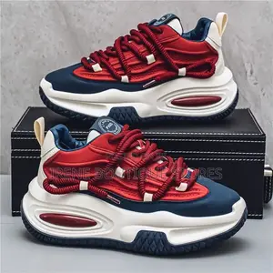 Elon Best Quality Sneakers.