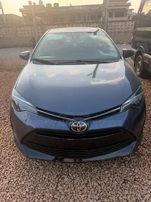 Toyota Corolla LE 4dr Sedan (1.8L 4cyl CVT) 2017 Gray