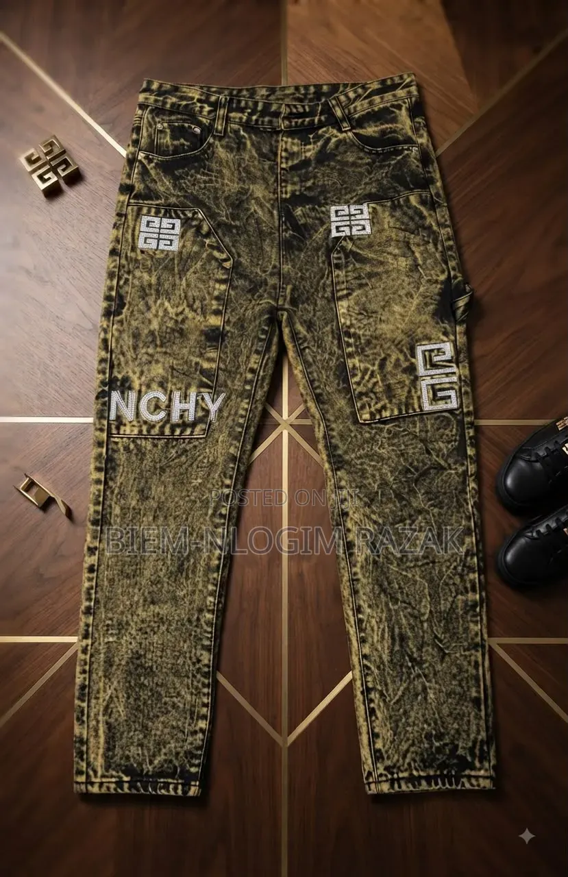 High Quality Versace and Diesel Baggy Jeans Available in Stock