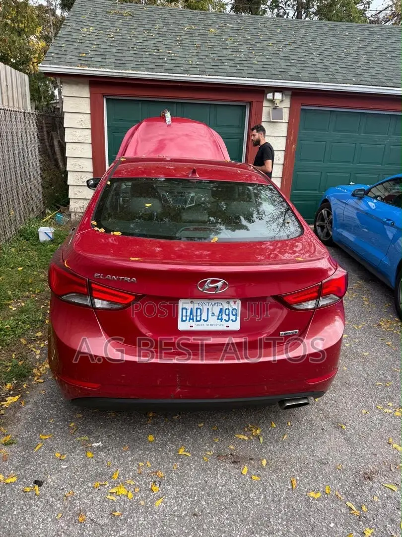 Hyundai Elantra Limited 4dr Sedan (1.8L 4cyl 6A) 2015 Red