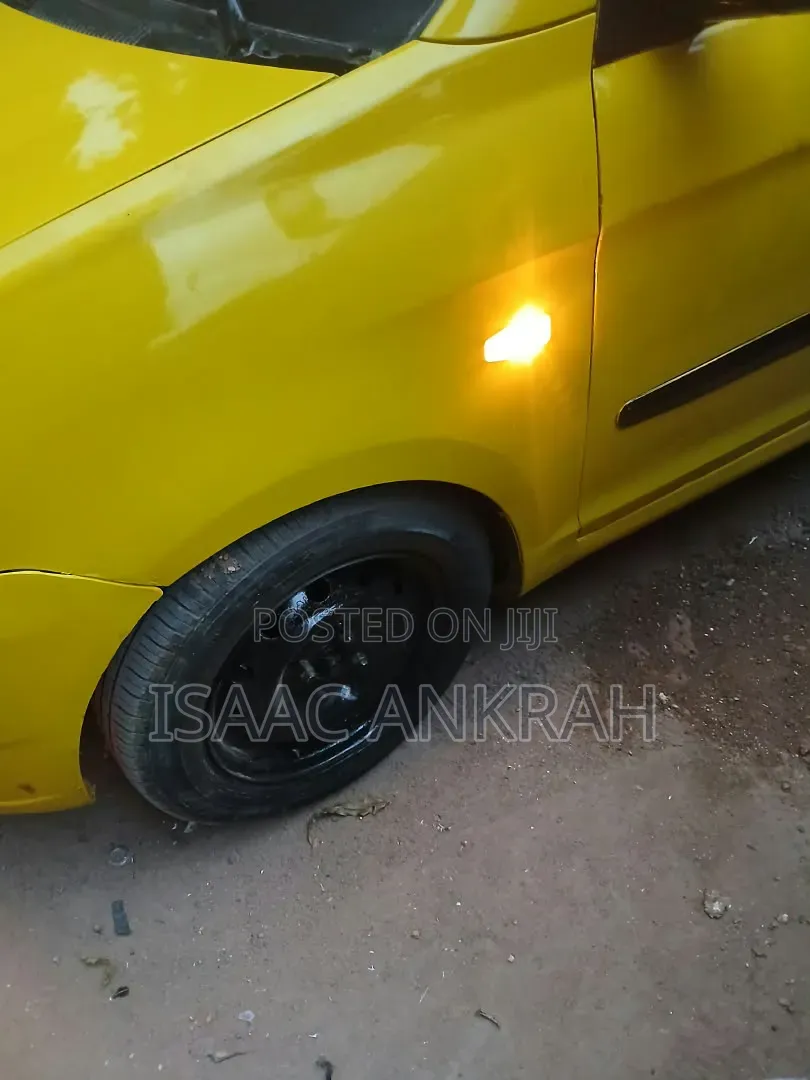 Kia Picanto 2006 Yellow
