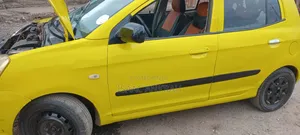 Kia Picanto 2006 Yellow