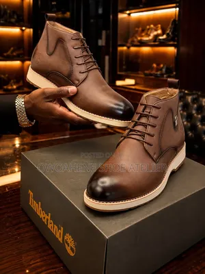 Timberland Burnished Brown Leather Dress Chukka Boots