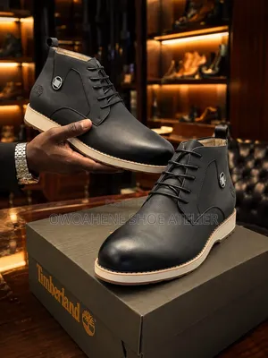 Timberland Men's Leather Chukka Boots