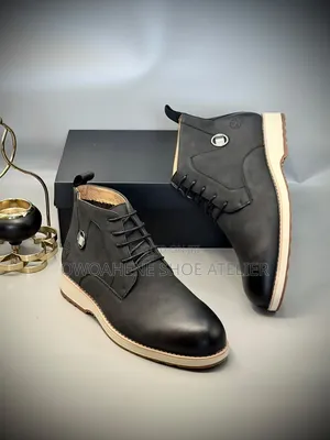 Timberland Men's Leather Chukka Boots
