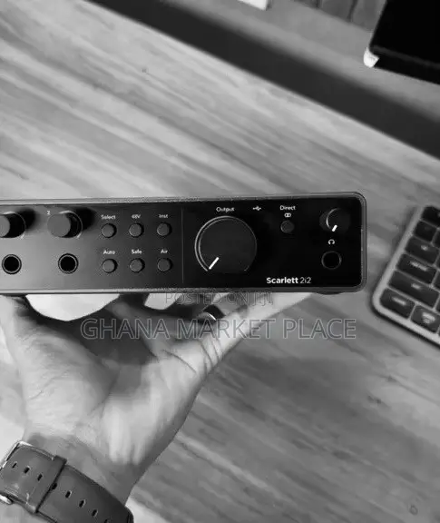 Focusrite Scarlett 2i2 USB-C Audio Interface (4th Generation)