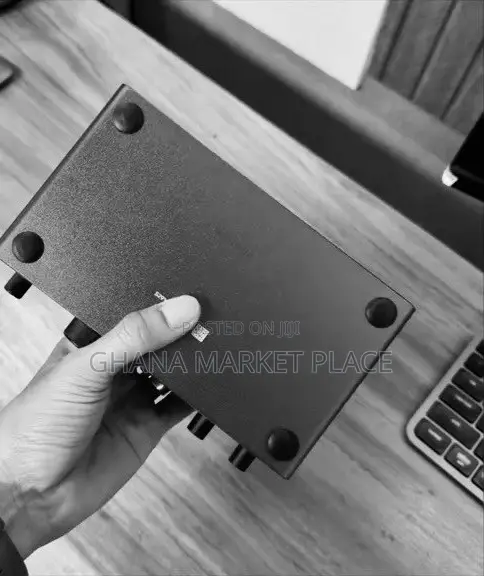 Focusrite Scarlett 2i2 USB-C Audio Interface (4th Generation)