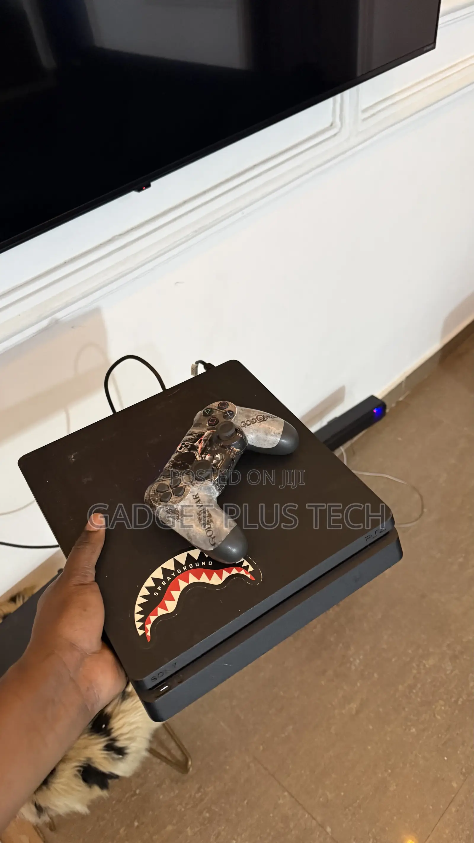 PS4 Slim 500GB 4 Offline Games