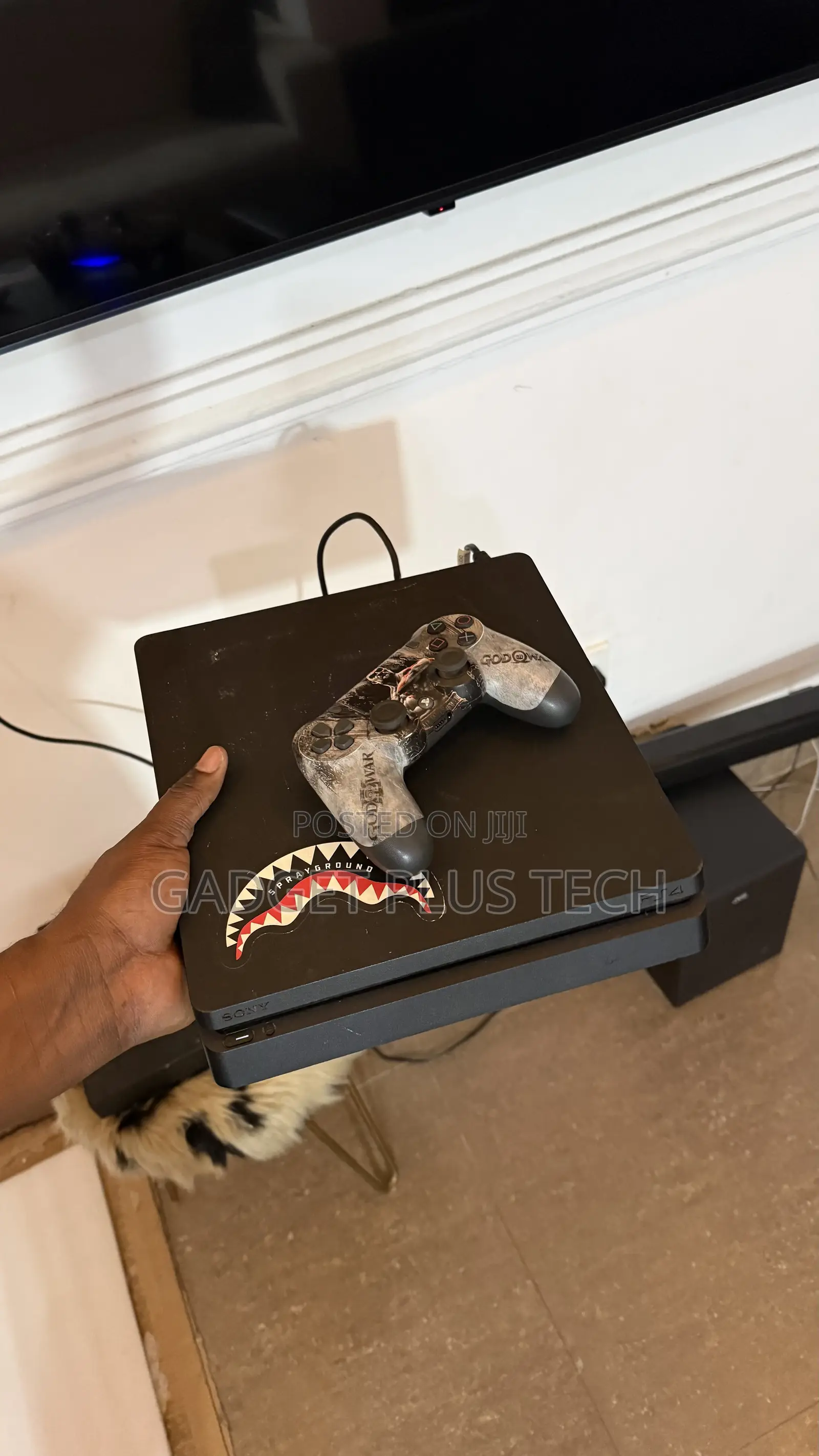 PS4 Slim 500GB 4 Offline Games