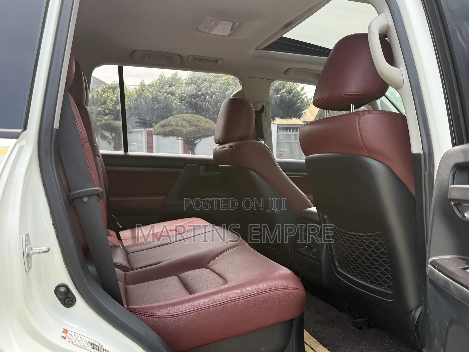 Toyota Land Cruiser 5.7 V8 VXR 2017 White