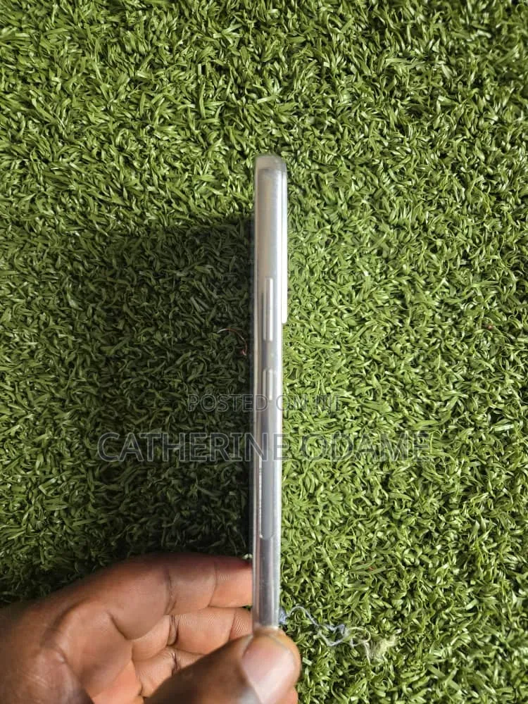 Samsung Galaxy S22 5G 256 GB Silver
