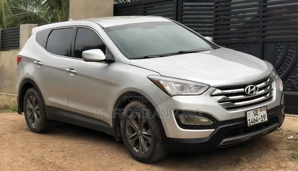 Hyundai Santa Fe SE AWD 2016 Silver