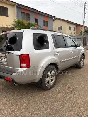 Honda Pilot 2012 Silver