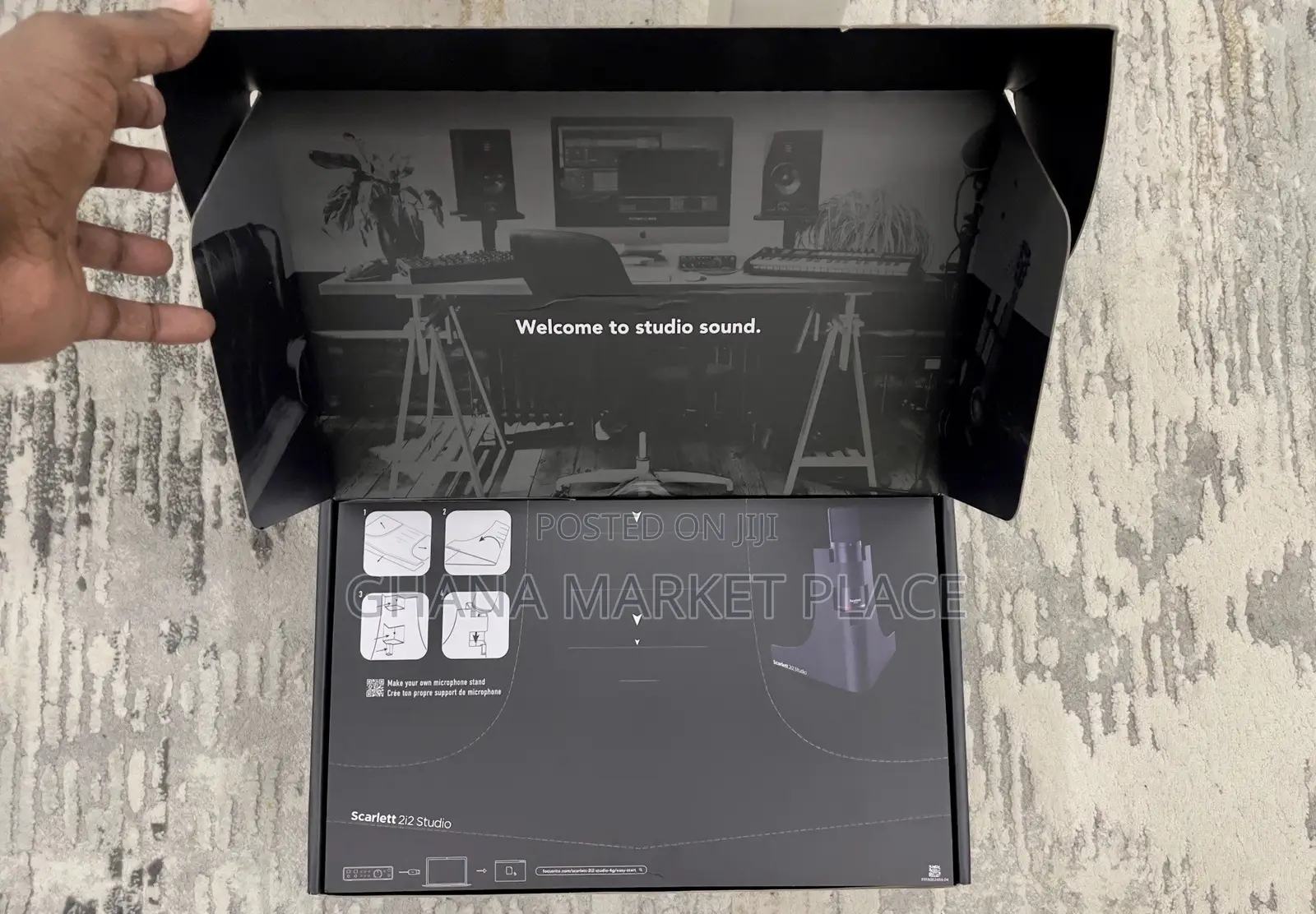 Focusrite Scarlett 2i2 Studio 4th Gen Bundle