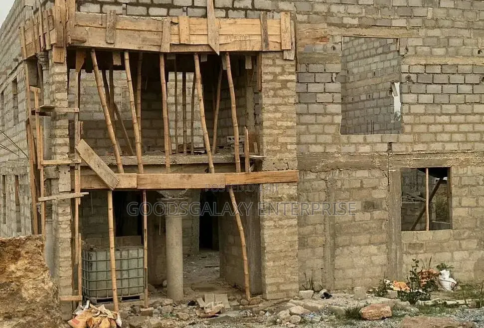 3bdrm House in Asokore Mampong Municipal for sale