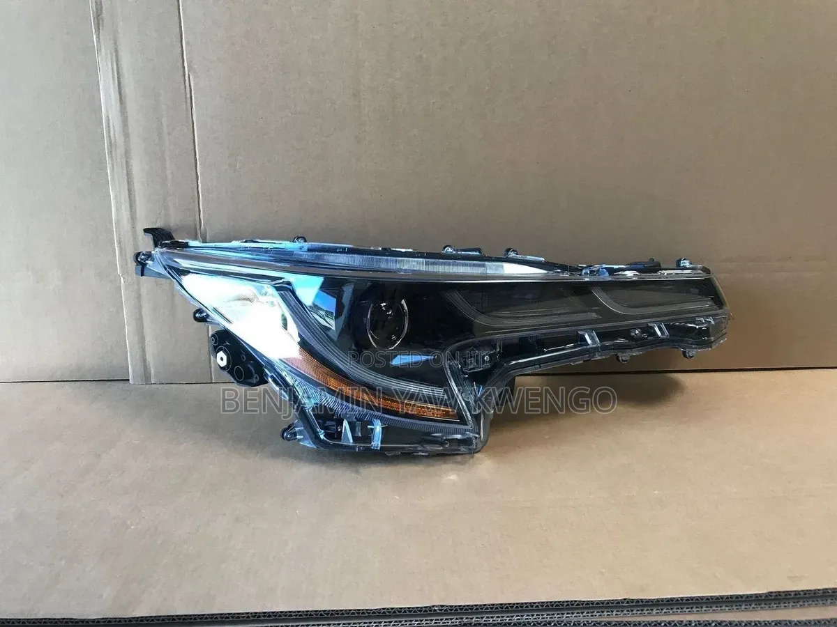 Corolla 2022 2023 Head Lamp Le