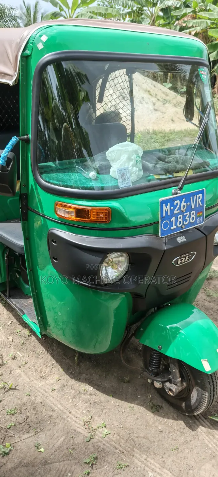 Bajaj RE 2026 Green