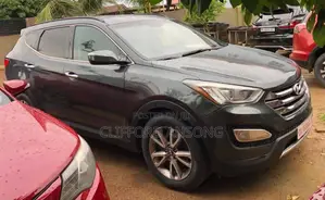 Hyundai Santa Fe Limited 4dr SUV (3.3L 6cyl 6A) 2015 Black