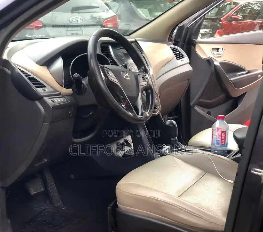 Hyundai Santa Fe Limited 4dr SUV (3.3L 6cyl 6A) 2015 Black