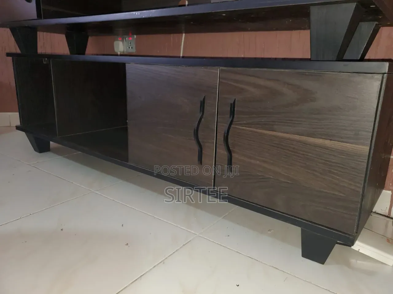 TV Stand 43 Inch/33 Inch-Entertainment Centres-Relocation Sale.