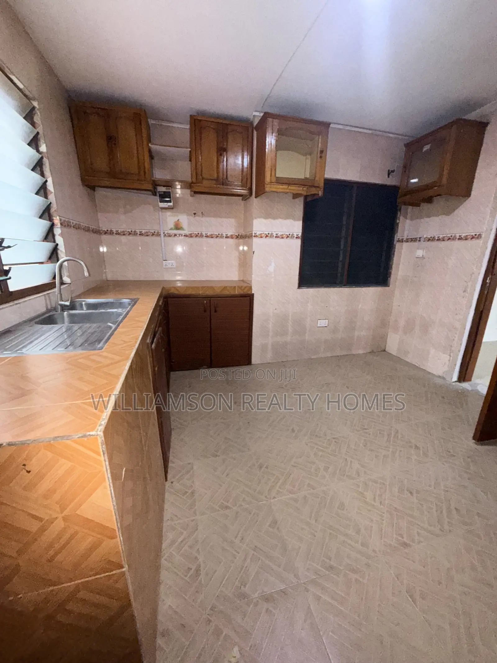 2bdrm Apartment in Kotobabi Ecobank, Spintex for rent