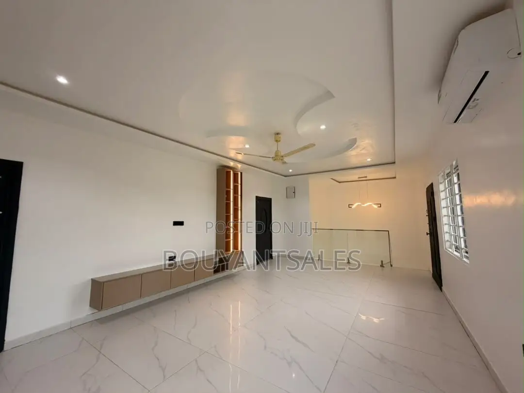 4bdrm House in Lakeside for rent