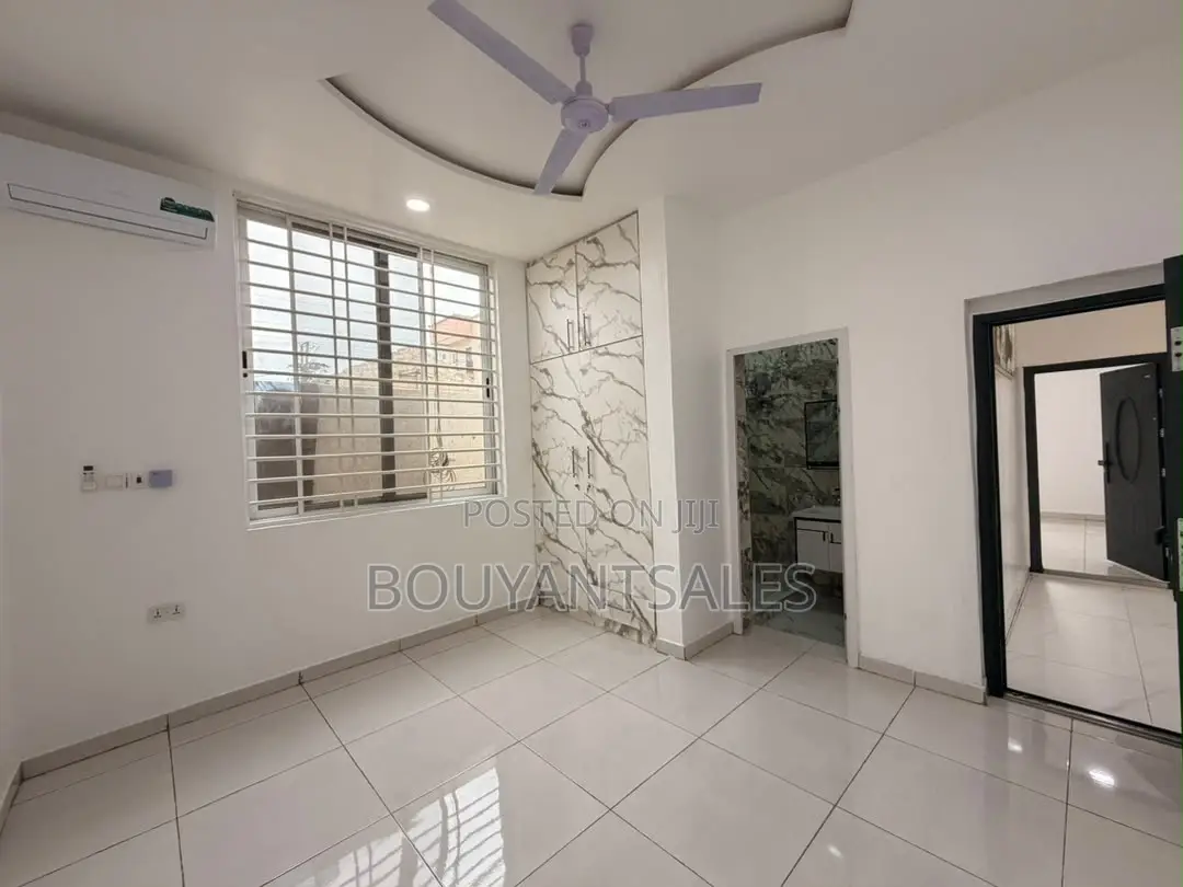 4bdrm House in Lakeside for rent