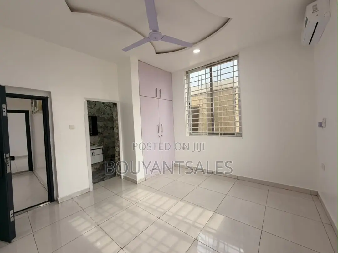 4bdrm House in Lakeside for rent