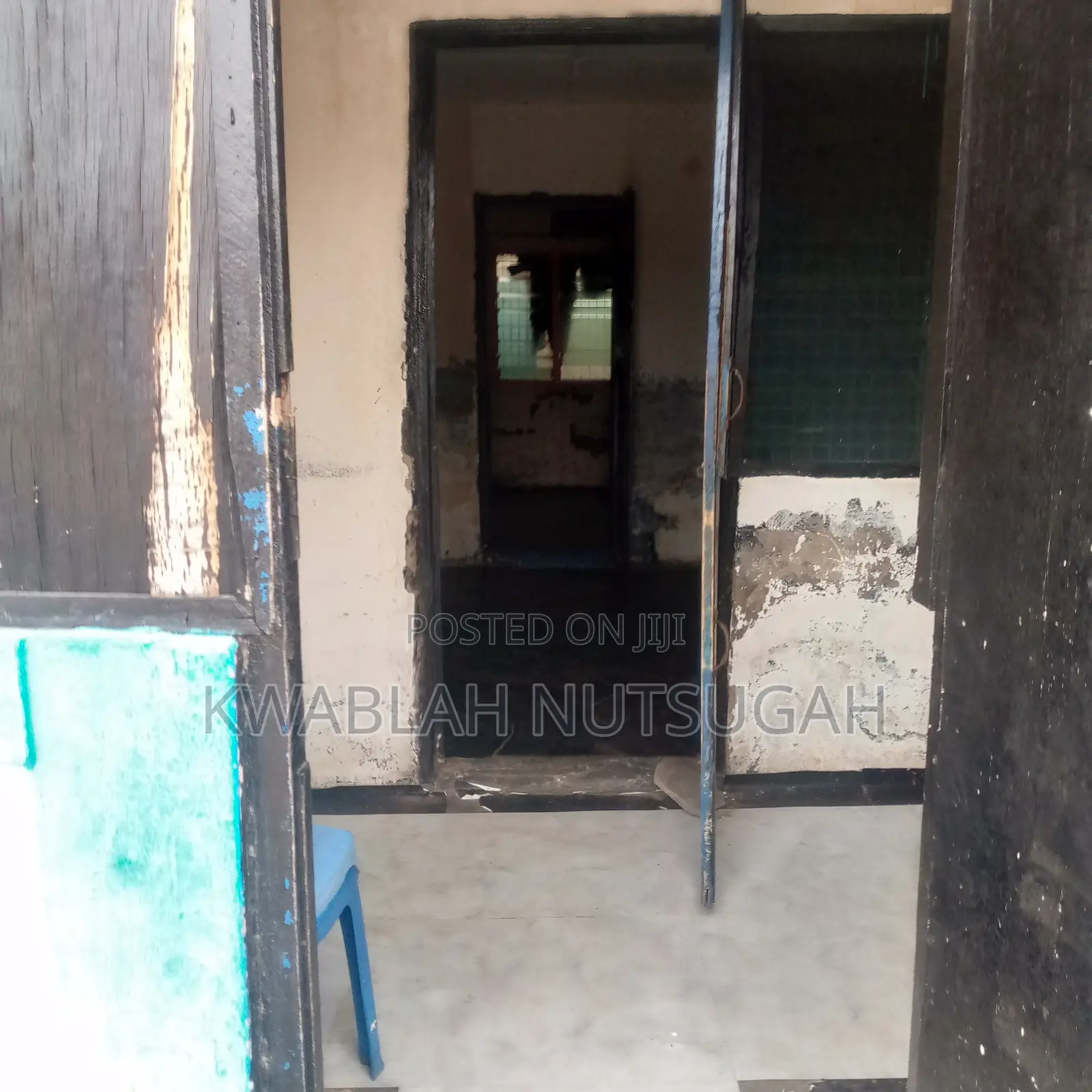 1bdrm Room & Parlour in Cold Store for rent