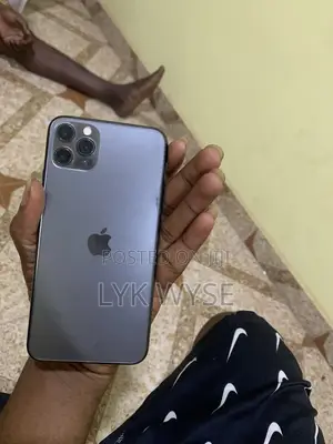 Apple iPhone 11 Pro Max 64 GB Black
